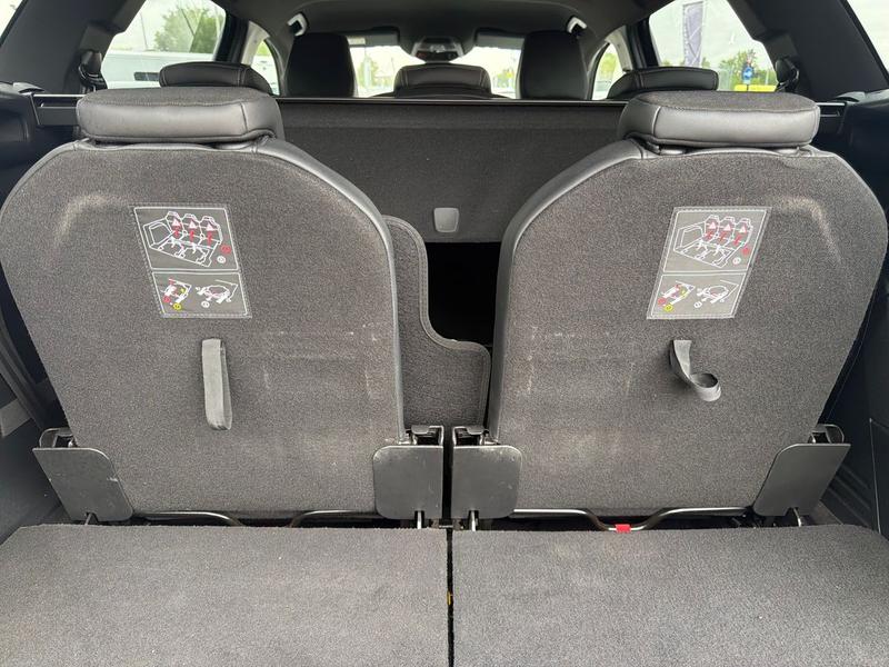 Used Peugeot 5008 KV23ZHB 33