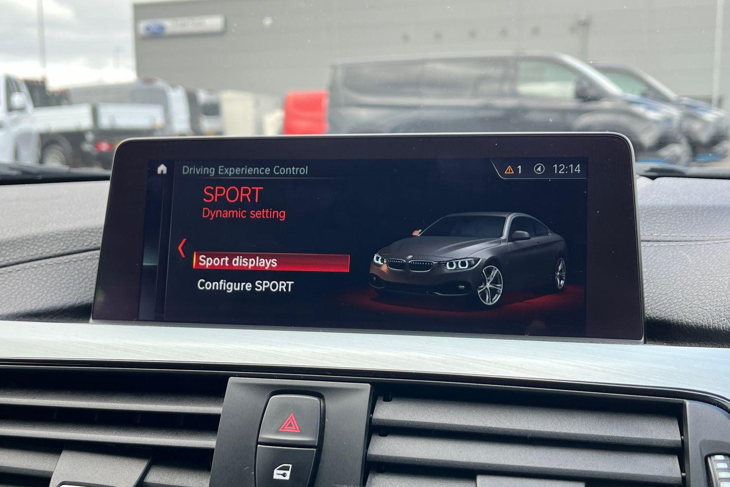 BMW 4 Series Photo 29