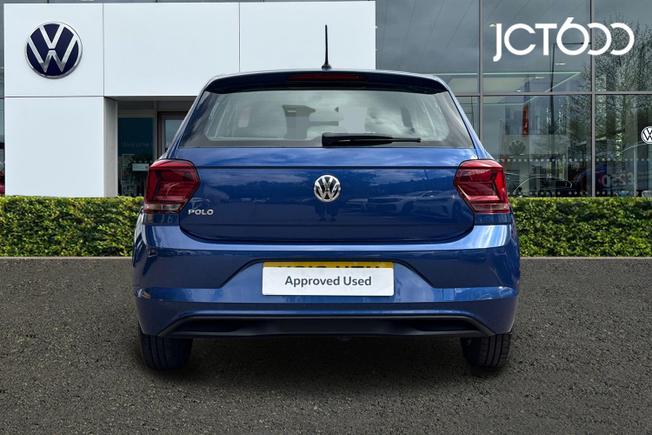 VOLKSWAGEN Polo Photo 7