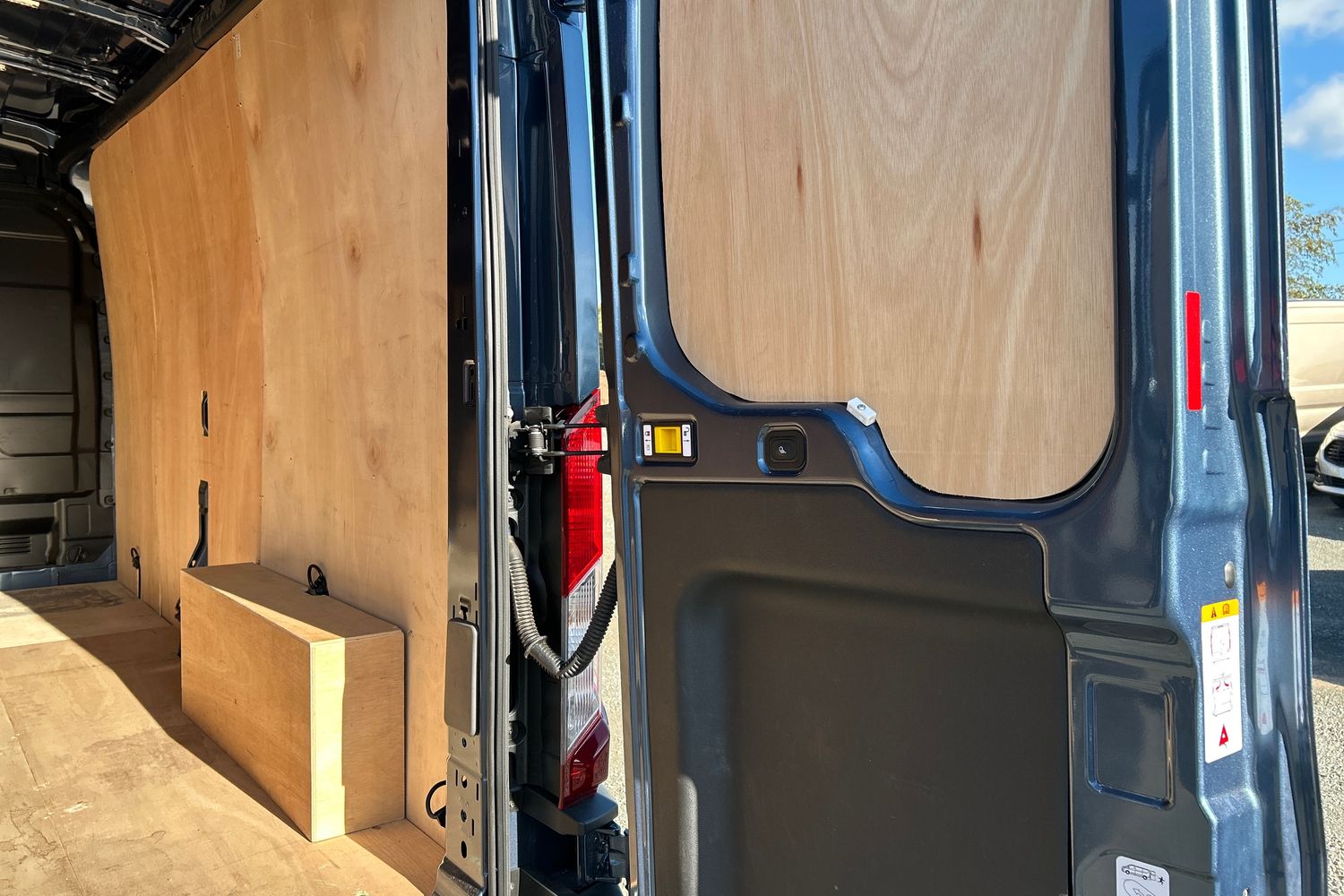 Ford TRANSIT Photo 38