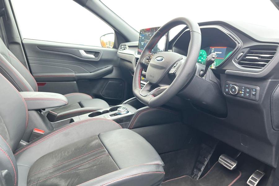Ford KUGA Photo autoimg-b283aeb656abc3fa3aa003620906457dcfbb762e.jpg