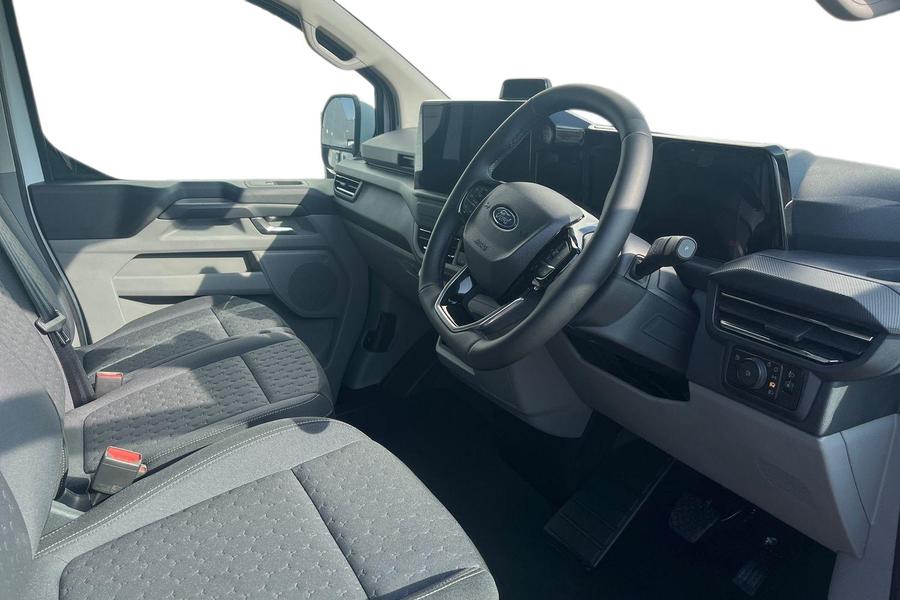 Ford TRANSIT CUSTOM Photo autoimg-b284380bd17b9d1a03c6b0ec865eb18c3ec7d565.jpg