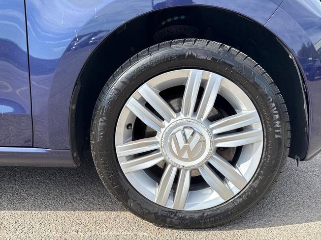 VOLKSWAGEN up! Photo 5