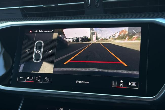 AUDI Rs6 Avant Photo 32