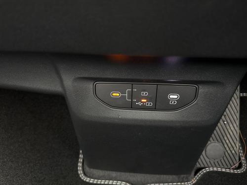 Kia EV6 Photo autoimg-b294a006b99b61ebcde3f672a21197011d2f5369.jpg