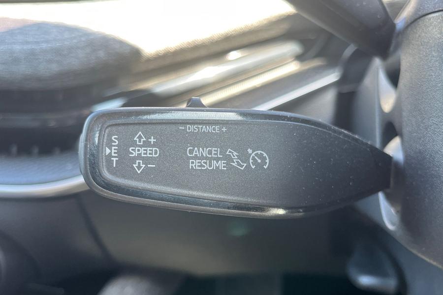 Skoda SUPERB Photo autoimg-b29759a80f792e9302217fab06756001fe638507.jpg