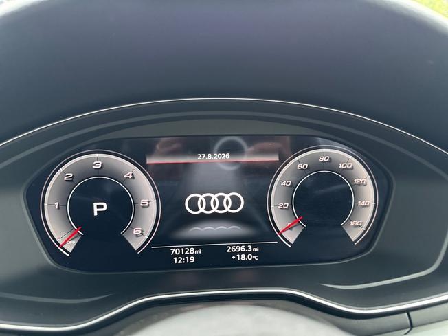 AUDI A4 Photo 15
