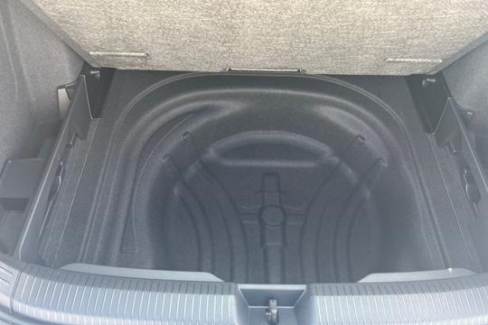 Volkswagen Golf Photo autoimg-b297e1d1b91bb7b20ccdeaecfa7579c586496442.jpg