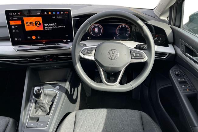 VOLKSWAGEN Golf Photo 11