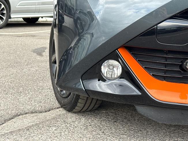 TOYOTA Aygo Photo 22