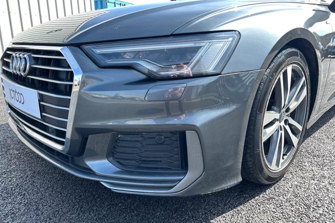 AUDI A6 Avant Photo 27