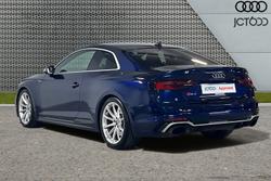 Audi RS5 Photo 3