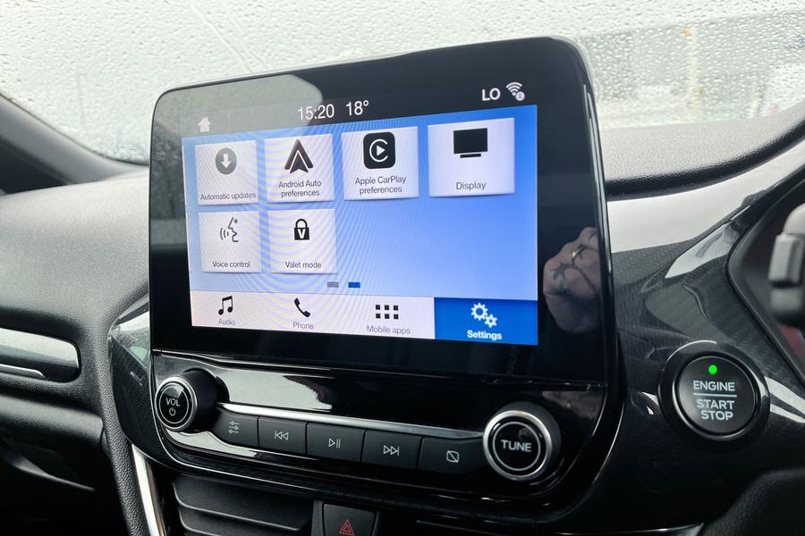 Ford Fiesta Photo autoimg-b29f6795190b0aabb4a38aed03c61ccfbde4a0ee.jpg