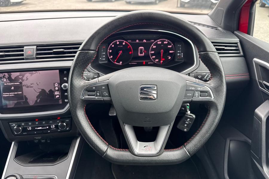 SEAT ARONA Photo autoimg-b29f977b87b6028d898c75bb4da49bb4372c406c.jpg