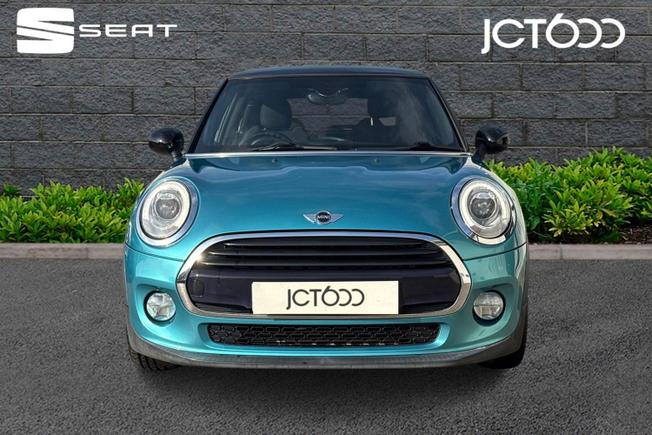 MINI Hatchback Photo 8