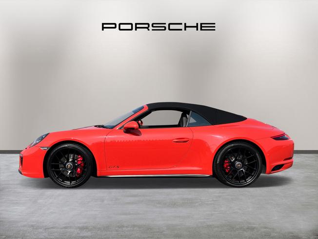 PORSCHE 911 Photo 6
