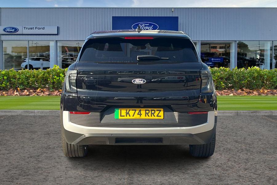 Ford Explorer Photo autoimg-b2a3c43bf661a7f3ade381983922b39b47800a86.jpg