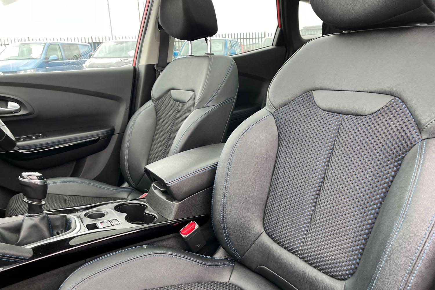 Renault KADJAR Photo 18