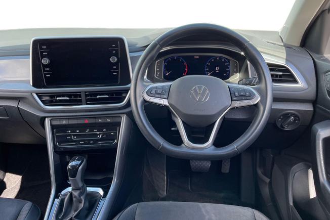 VOLKSWAGEN T-Roc Photo 11