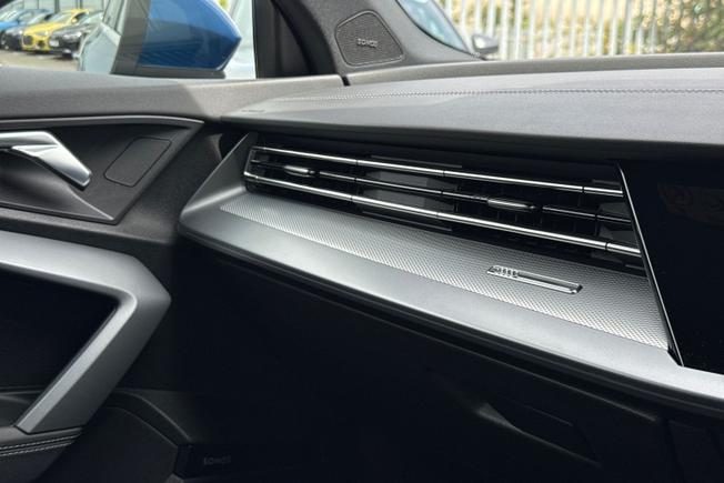 AUDI A3 Photo 37
