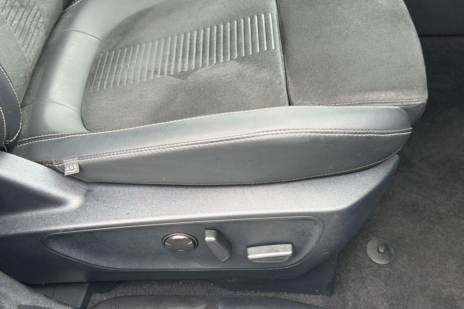 Ford KUGA Photo 22