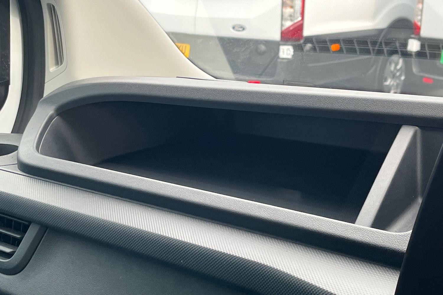 Ford E-TRANSIT CUSTOM Photo 7