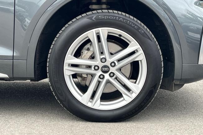 AUDI Q5 Photo 5