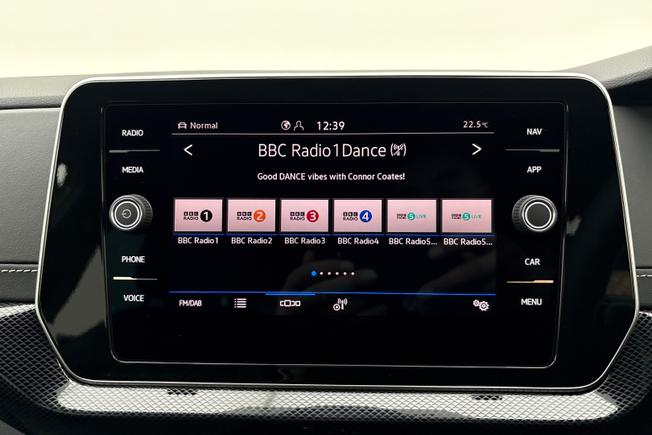 Volkswagen  T-Cross  Photo 13