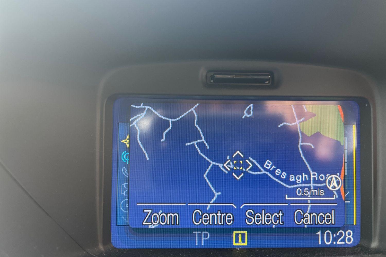 Ford FIESTA Photo 27