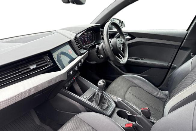 AUDI A1 Photo 2