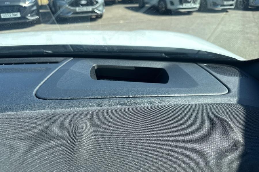 Ford Explorer Photo autoimg-b2bdd84551a1fc1fdc85beb3c5769bab73e902e6.jpg