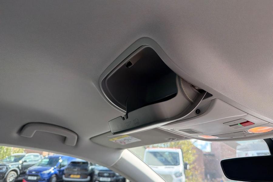 Skoda KAROQ Photo autoimg-b2be21632c76b86f35ba78d362dece4518ebccfa.jpg