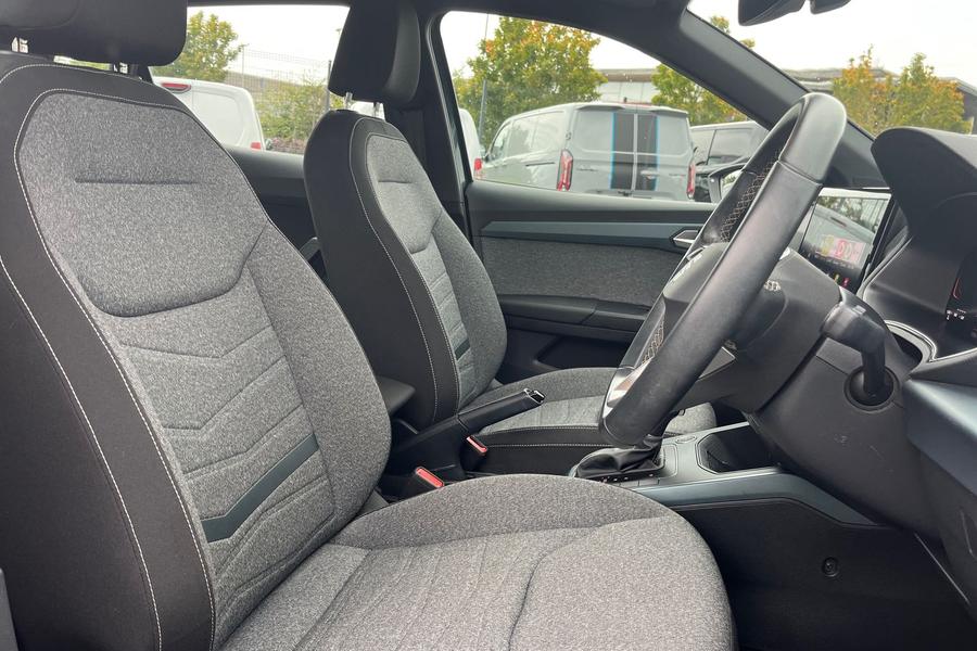 SEAT ARONA Photo autoimg-b2c1a940f405a8442aa1ce89eafbbf04538ca647.jpg