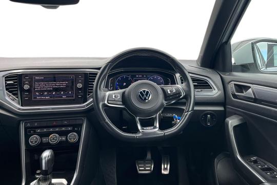 Volkswagen T-ROC R-LINE Photo autoimg-b2c20ca2401b05e043973b0e8db08c3c545e5c3e.jpg