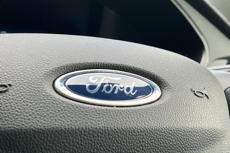 Ford Kuga Photo autoimg-b2c3a54911aa230ce197c406897a1b95d1aa5c9f.jpg