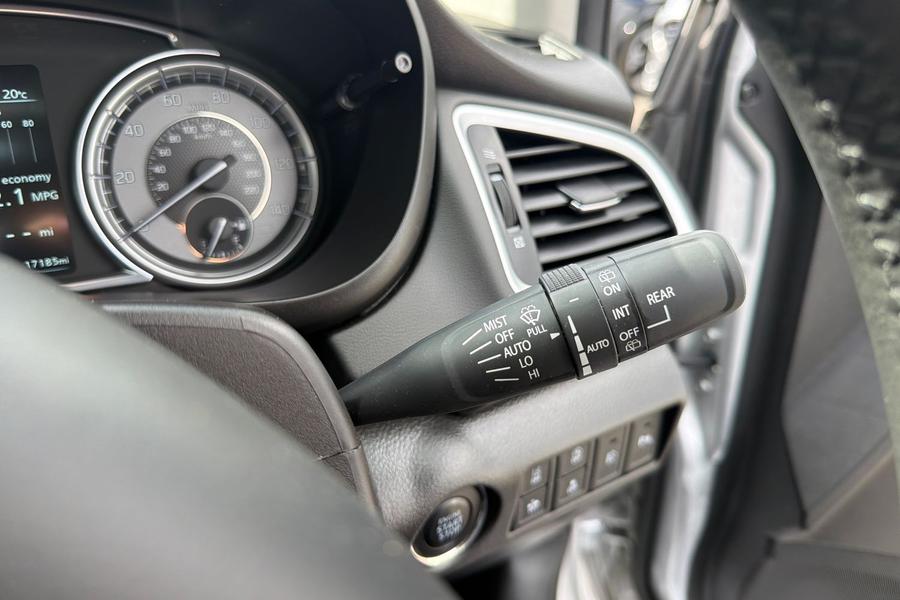 Suzuki S-Cross Photo autoimg-b2c8b0c667dd1f03dd3e15b4c5119f1b3a85acb0.jpg