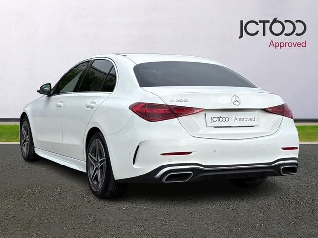 MERCEDES-BENZ C Class Photo 3