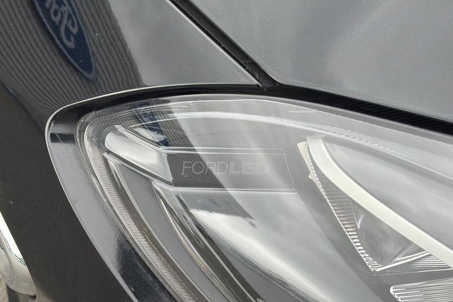 Ford FIESTA Photo autoimg-b2d17781d5ed417f227125d2ae9e8a94a4781398.jpg