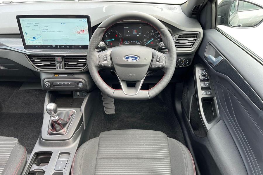 Ford FOCUS Photo autoimg-b2d4bd66699ec34f46cfd6195222e2ceebdb0a51.jpg