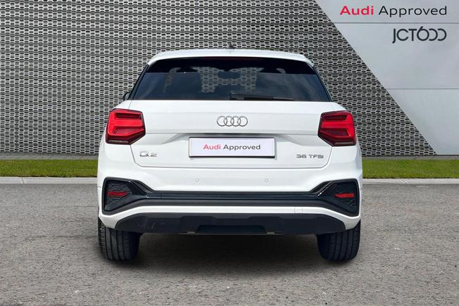 AUDI Q2 Photo 7