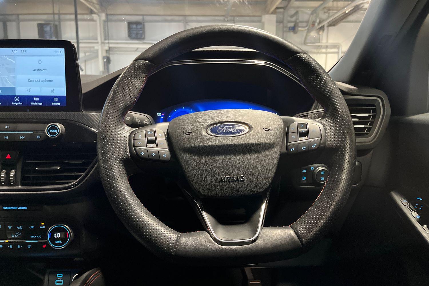 Ford KUGA Photo 11