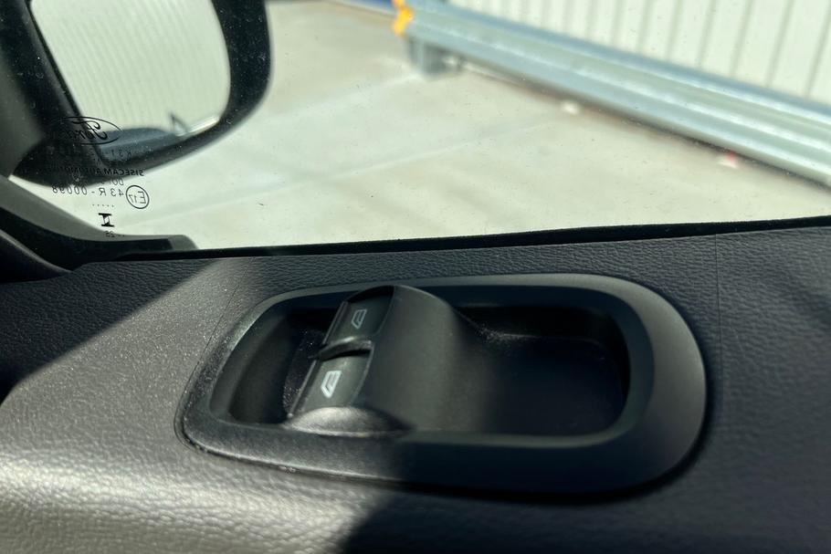 Used FORD TRANSIT WN75NNR 33