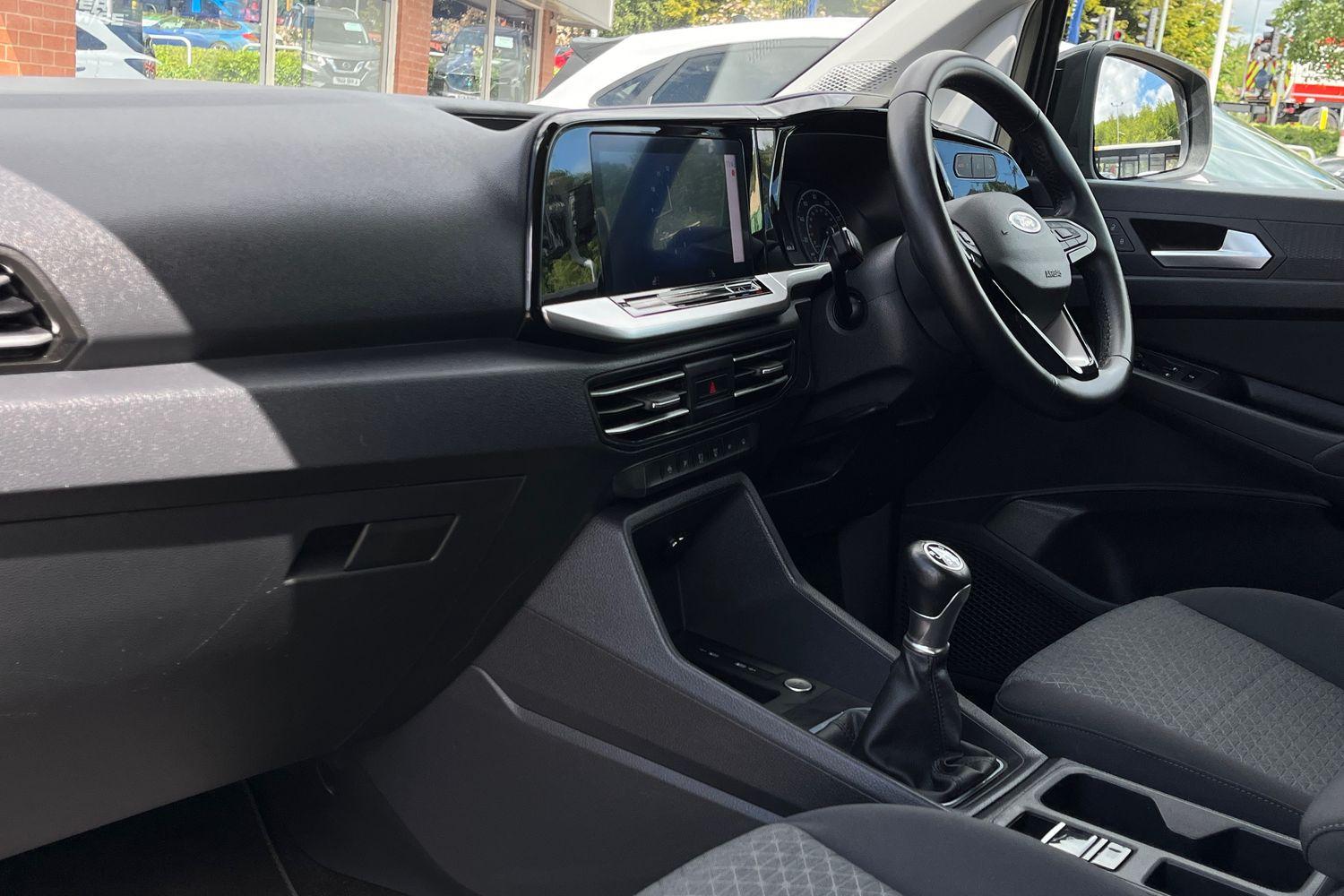 Ford TOURNEO CONNECT Photo 17