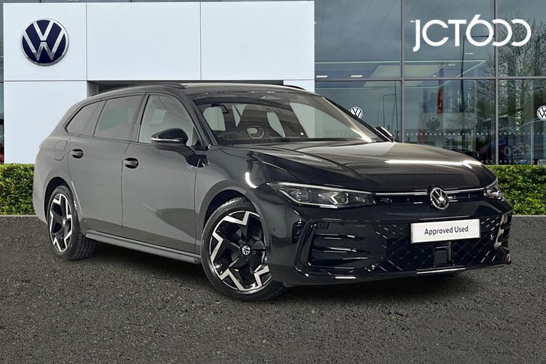 Used 2025 VOLKSWAGEN Passat R-Line 1.5 eTSI MHEV 150PS 7-speed DSG 5 Door Grenadilla Black at JCT600