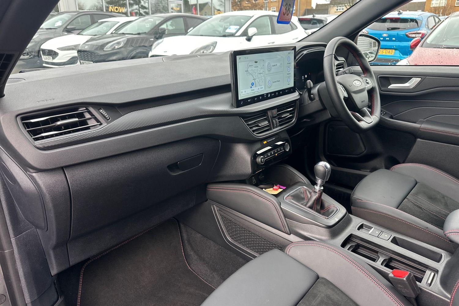 Ford KUGA Photo 17