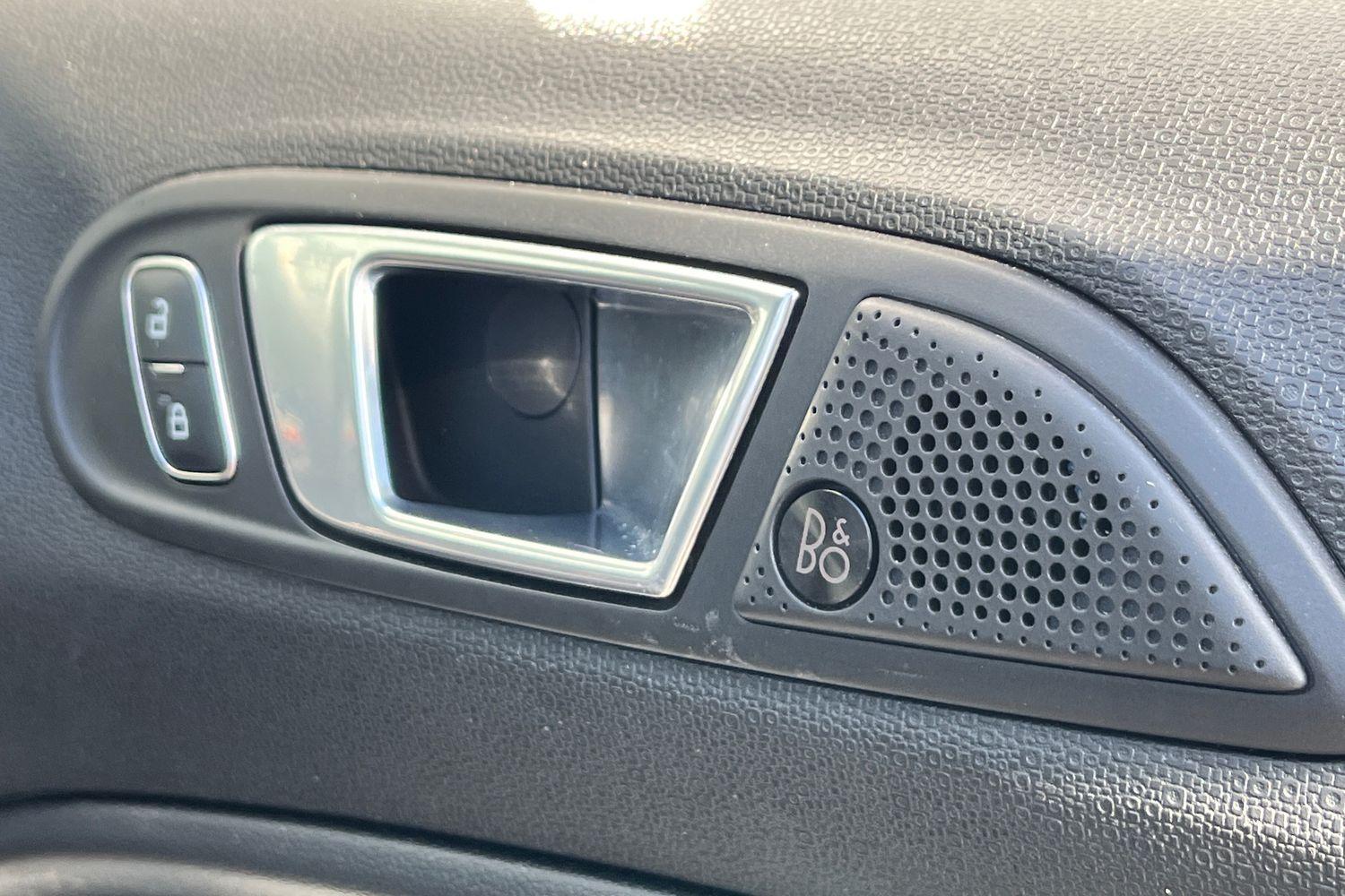 Ford ECOSPORT Photo 22