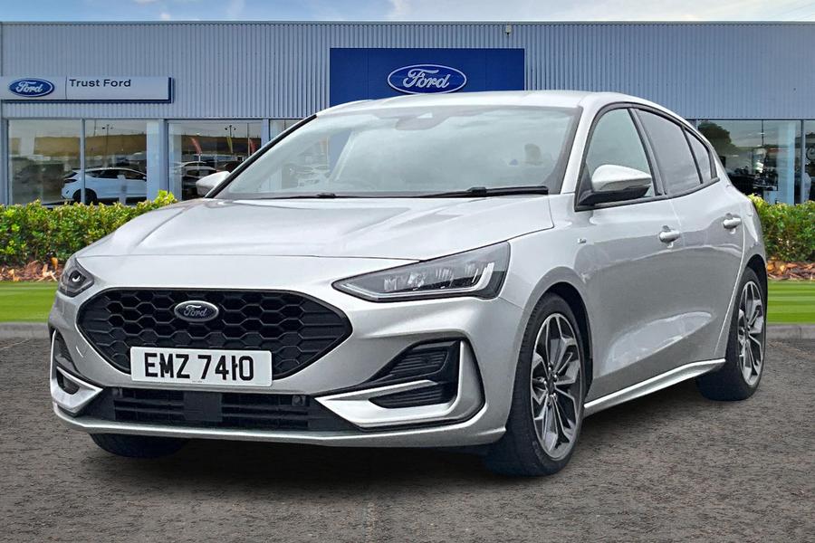 Ford Focus Photo autoimg-b2df3d42e2b6a8ab6a6c5e48f953d2f68c9ac862.jpg