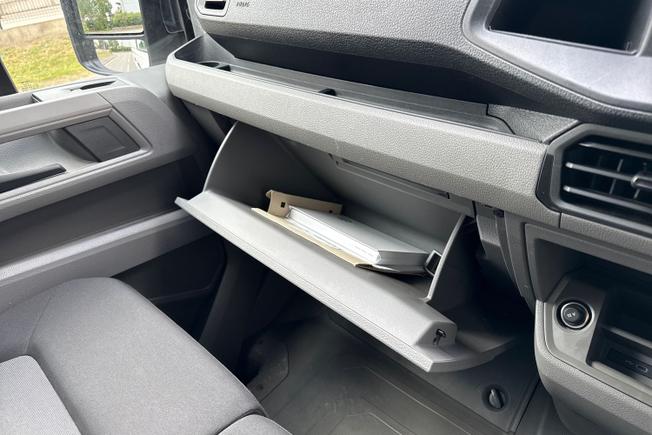 VOLKSWAGEN Crafter Photo 48
