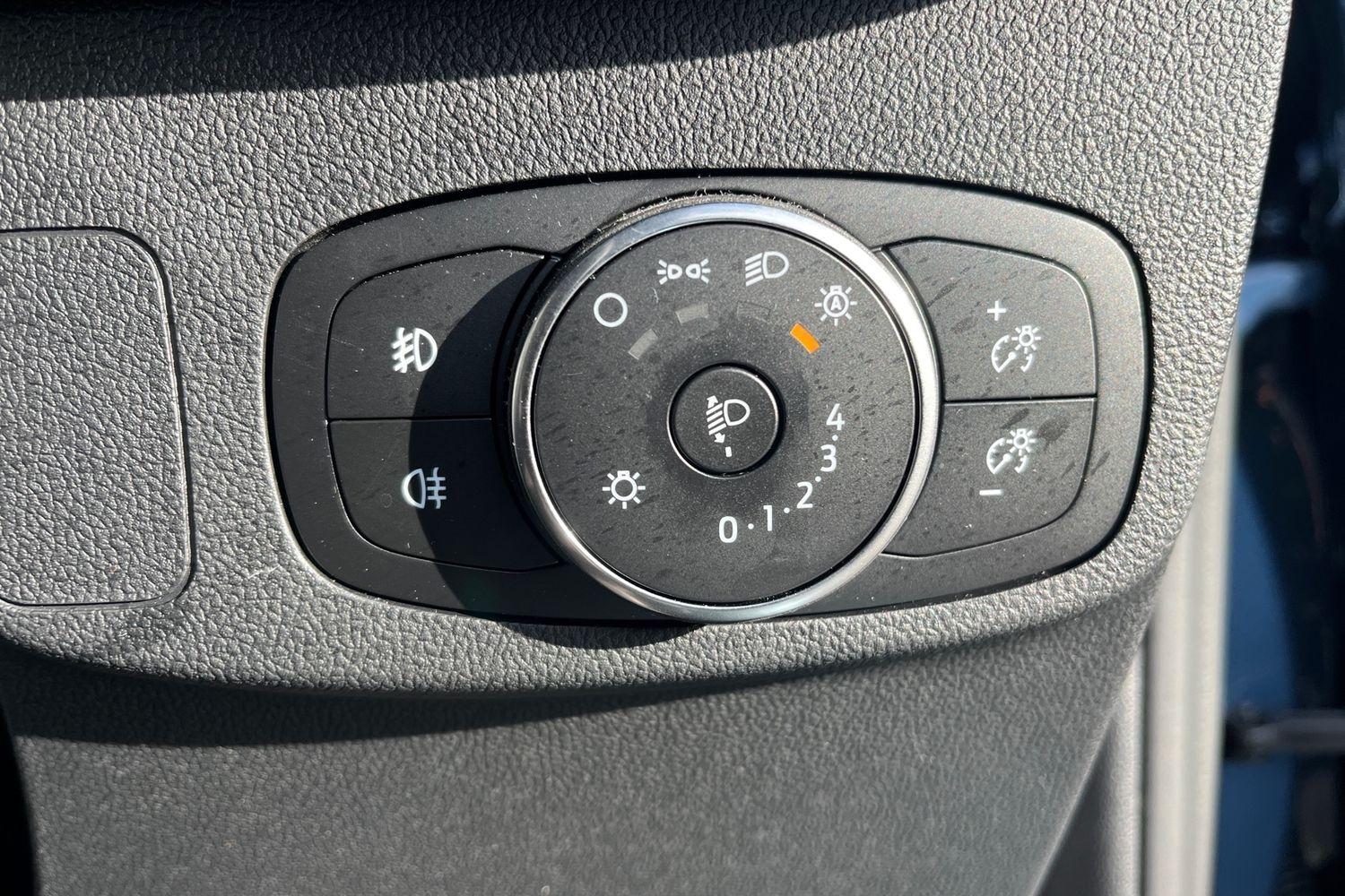 Ford Focus Photo 25