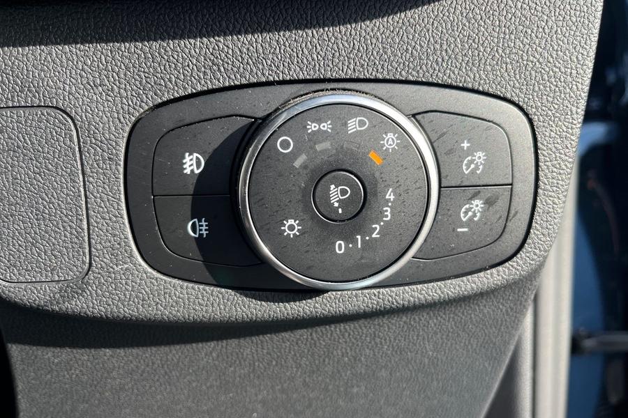 Ford Focus Photo autoimg-b2e1abcb57586468d441bebd6ef1dc2ddcc3b86c.jpg